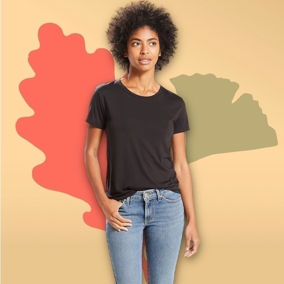 Levi’s Perfect Tee in Black XS - Picture 1 of 9
